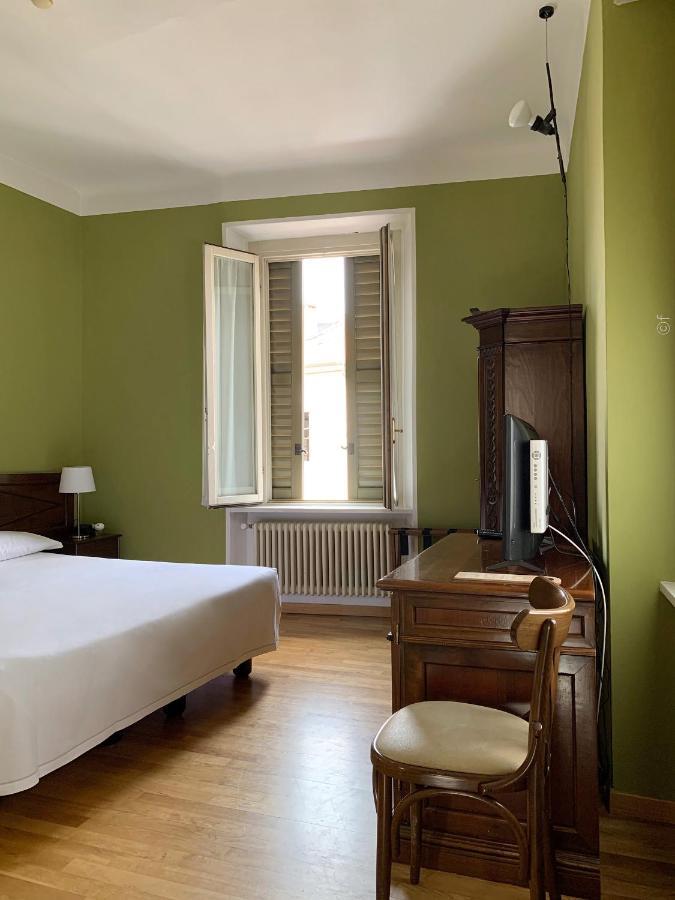 Albergo Bologna Варезе Екстер'єр фото