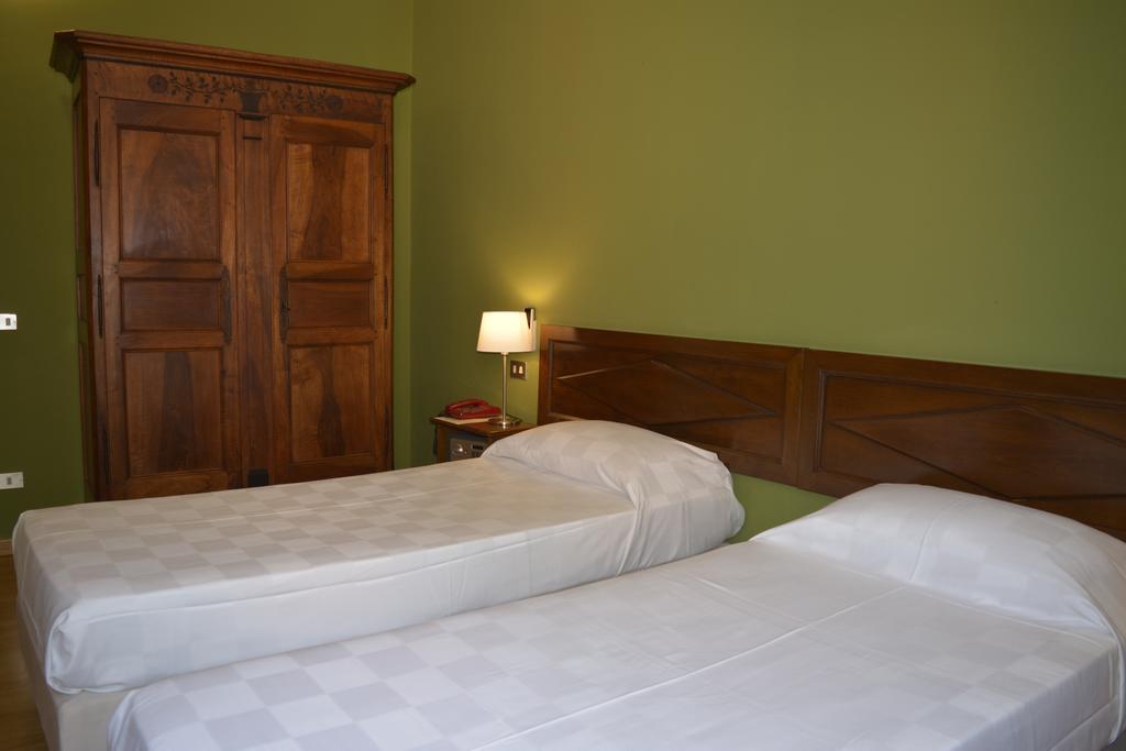 Albergo Bologna Варезе Екстер'єр фото
